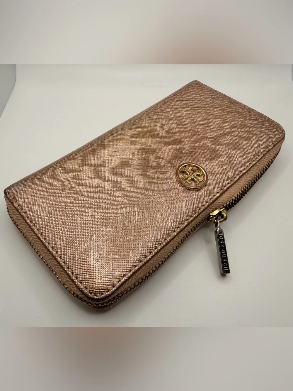 Tory Burch Rose Gold Metallic Saffiano Zip Around Continental Wallet